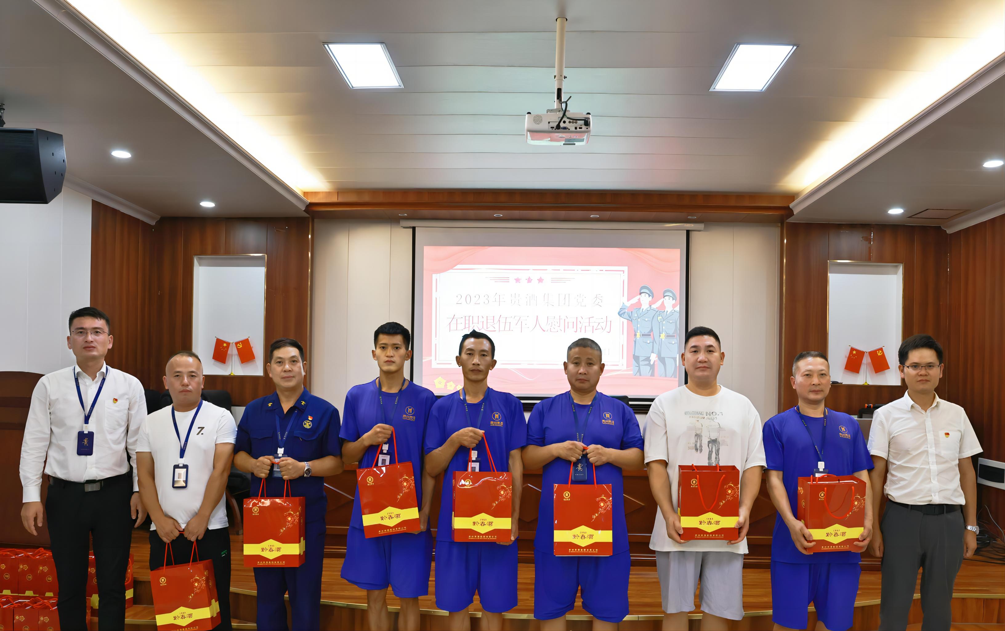 35999848.jpg 35999848.jpg